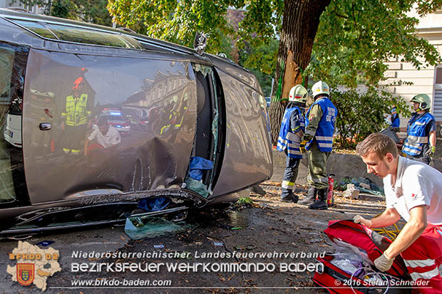 20160903 Menschenrettung Gainfarn  Foto: © Stefan Schneider