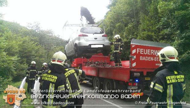 20170726 Verkehrsunfall LB210 Baden-Sattelbach  Foto:  Freiwillige Feuerwehr Siegenfeld