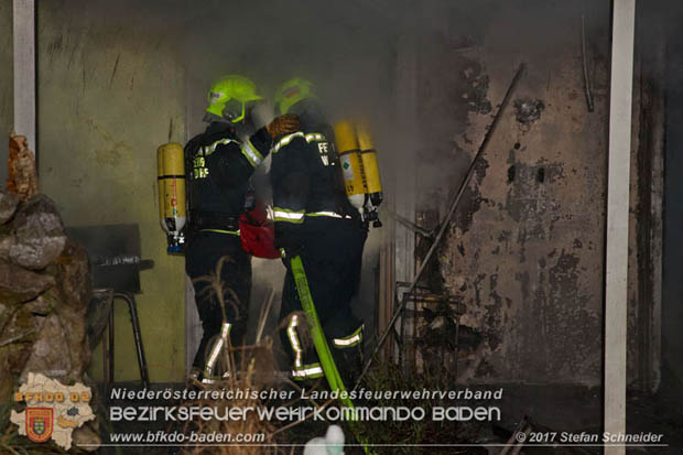 20171222 Brand in einem Reihenwohnhaus in Tribuswinkel  Foto:  Stefan Schneider BFK BADEN