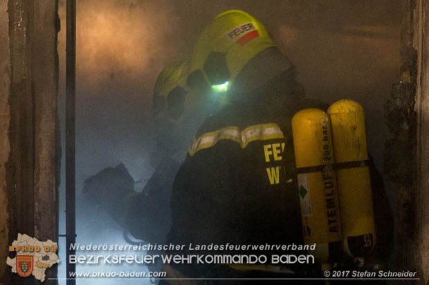 20171222 Brand in einem Reihenwohnhaus in Tribuswinkel  Foto:  Stefan Schneider BFK BADEN