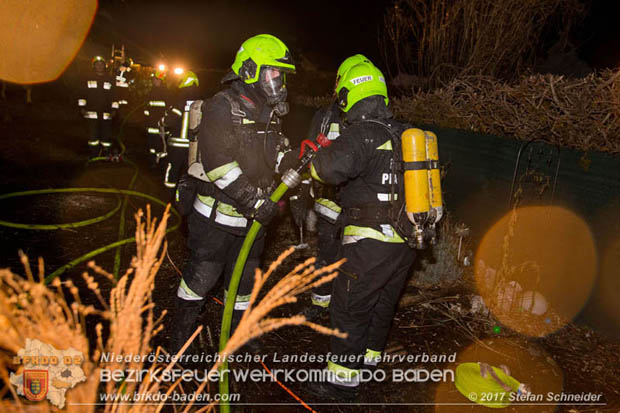 20171222 Brand in einem Reihenwohnhaus in Tribuswinkel  Foto:  Stefan Schneider BFK BADEN