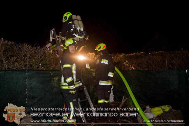 20171222 Brand in einem Reihenwohnhaus in Tribuswinkel  Foto:  Stefan Schneider BFK BADEN