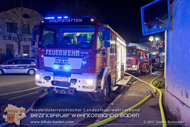 20171222 Brand in einem Reihenwohnhaus in Tribuswinkel  Foto:  Stefan Schneider BFK BADEN