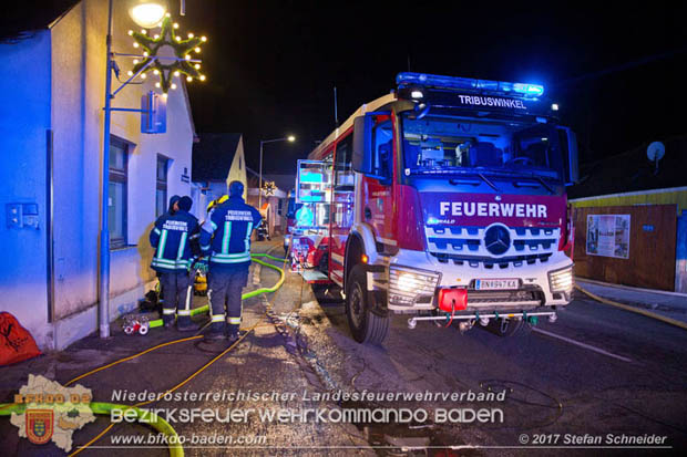 20171222 Brand in einem Reihenwohnhaus in Tribuswinkel  Foto:  Stefan Schneider BFK BADEN