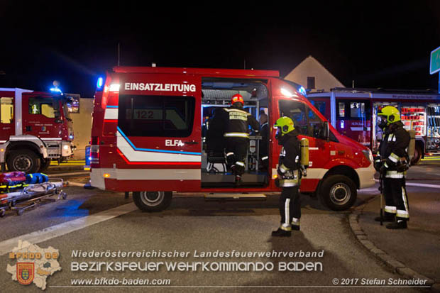 20171222 Brand in einem Reihenwohnhaus in Tribuswinkel  Foto:  Stefan Schneider BFK BADEN