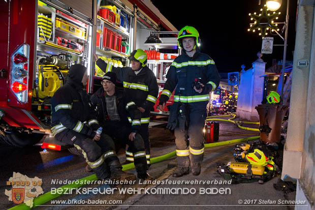 20171222 Brand in einem Reihenwohnhaus in Tribuswinkel  Foto:  Stefan Schneider BFK BADEN