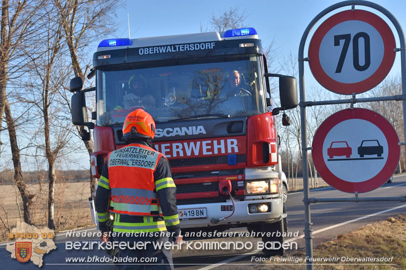 20240126 Fahrzeugbergung auf der B210  Foto: Freiwillige Feuerwehr Oberwaltersdorf
