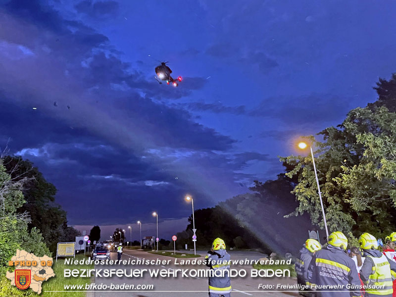 20240605_Personenrettung nach Verkehrsunfall auf der B17 in Gnselsdorf - Pkw gegen Omnibus  Foto: Freiwillige Feuerwehr Gnselsdorf