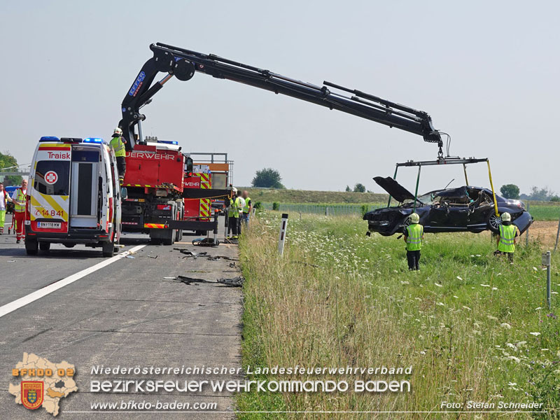 20240709_Alarmierte Menschenrettung nach Verkehrsunfall auf der A2 bei Traiskirchen  Foto: Stefan Schneider BFKDO BADEN