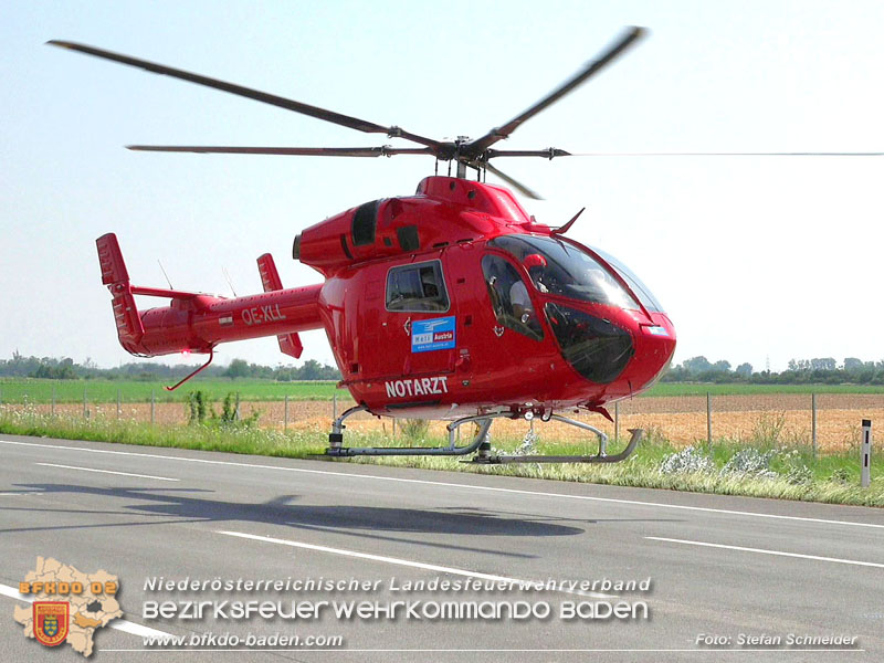 20240709_Alarmierte Menschenrettung nach Verkehrsunfall auf der A2 bei Traiskirchen Foto: Stefan Schneider BFKDO BADEN