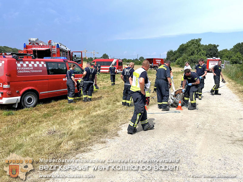 20240710_Aufwendige Menschenrettung aus Kanalsystem in Oberwaltersdorf  Foto: Stefan Schneider BFKDO BADEN