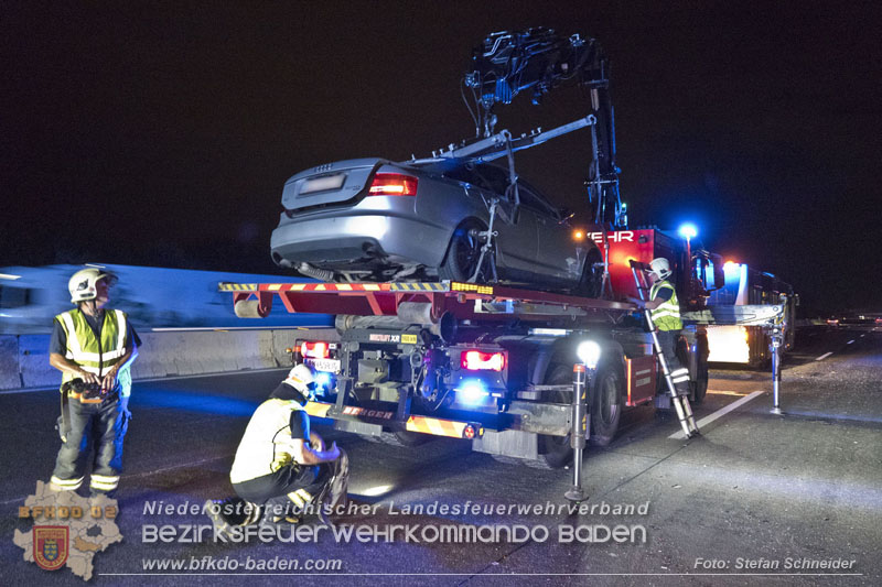 20240715_Verkehrsunfall auf der A2 - Bus gegen PKW  Foto: Stefan Schneider BFKDO BADEN