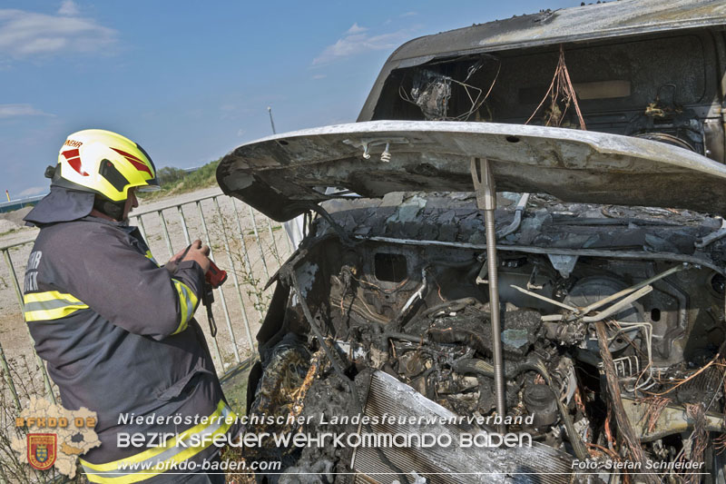 20240722_Abschleppfahrzeug geriet in Brand auf der LB210 Tribuswinkel-Oeynhausen Foto: Stefan Schneider BFKDO BADEN