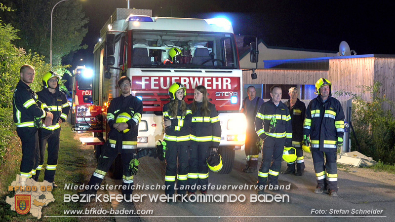 20240821_Verkehrsunfall Fahrzeugberschlag im Ortsgebiet St.Veit a.d.Triesting   Foto: Stefan Schneider BFKDO BADEN