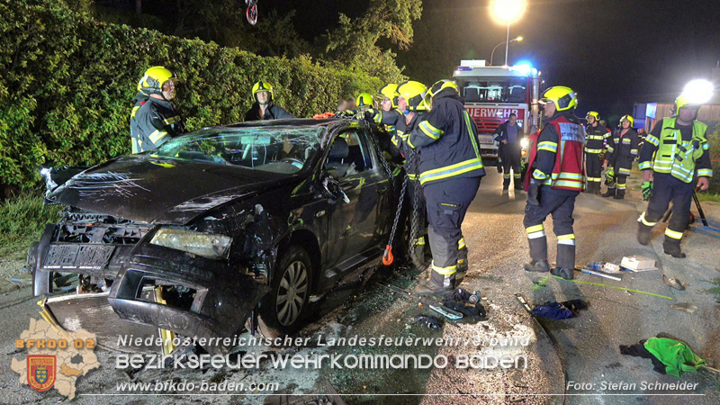 20240821_Verkehrsunfall Fahrzeugberschlag im Ortsgebiet St.Veit a.d.Triesting   Foto: Stefan Schneider BFKDO BADEN