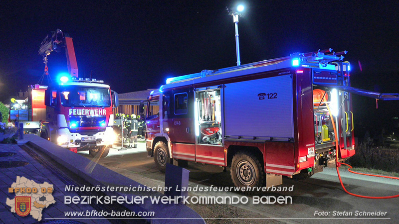 20240821_Verkehrsunfall Fahrzeugberschlag im Ortsgebiet St.Veit a.d.Triesting   Foto: Stefan Schneider BFKDO BADEN