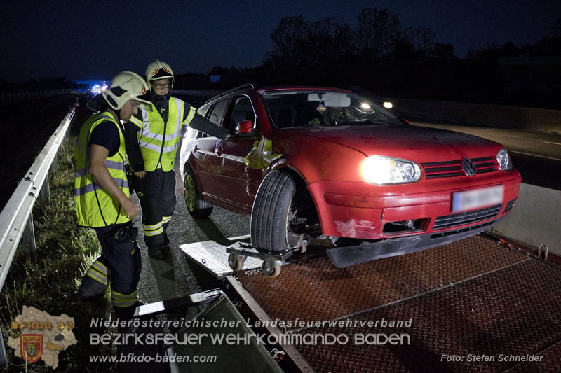 20240908_Kleinbus verunfallt auf der A2 bei Traiskirchen - acht Verletzte und ein Todesopfer Foto: Stefan Schneider BFKDO BADEN