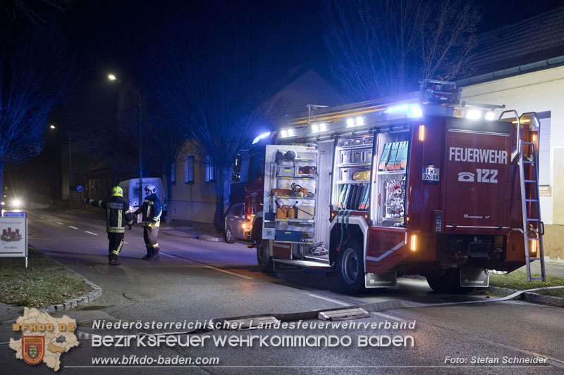 20241201_Mann stirbt bei verehrenden Wohnhausbrand in Landegg Gemeinde Pottendorf N  Foto: Stefan Schneider BFKDO BADEN