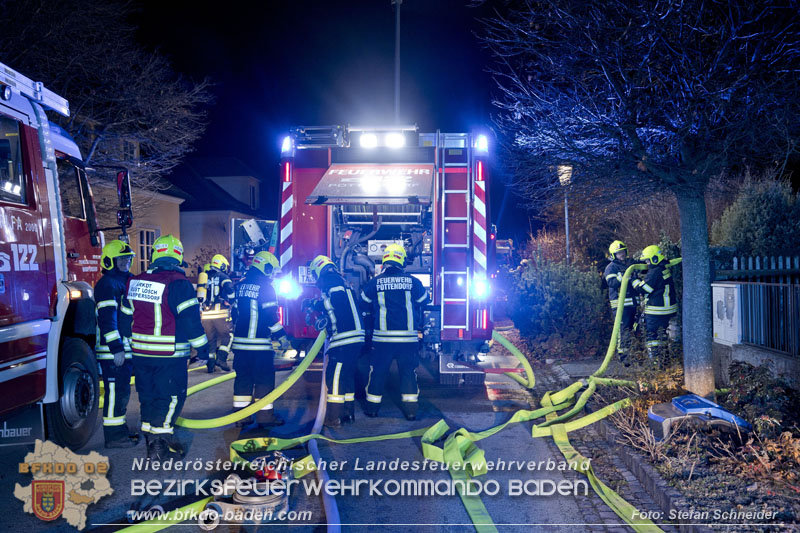 20241201_Mann stirbt bei verehrenden Wohnhausbrand in Landegg Gemeinde Pottendorf N  Foto: Stefan Schneider BFKDO BADEN