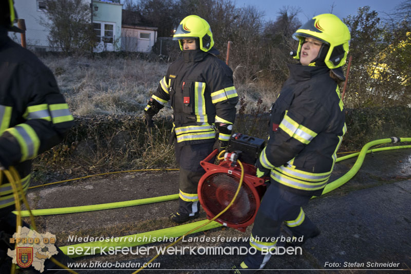 20241201_Mann stirbt bei verehrenden Wohnhausbrand in Landegg Gemeinde Pottendorf N Foto: Stefan Schneider BFKDO BADEN