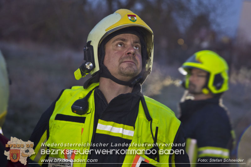 20241201_Mann stirbt bei verehrenden Wohnhausbrand in Landegg Gemeinde Pottendorf N Foto: Stefan Schneider BFKDO BADEN