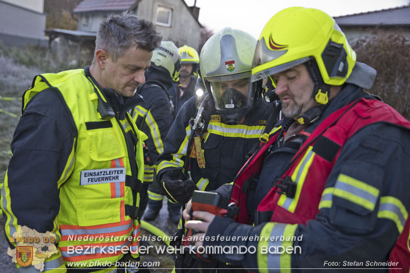 20241201_Mann stirbt bei verehrenden Wohnhausbrand in Landegg Gemeinde Pottendorf N Foto: Stefan Schneider BFKDO BADEN