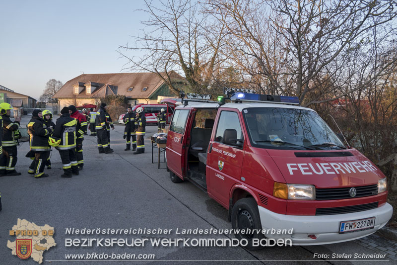 20241201_Mann stirbt bei verehrenden Wohnhausbrand in Landegg Gemeinde Pottendorf N Foto: Stefan Schneider BFKDO BADEN