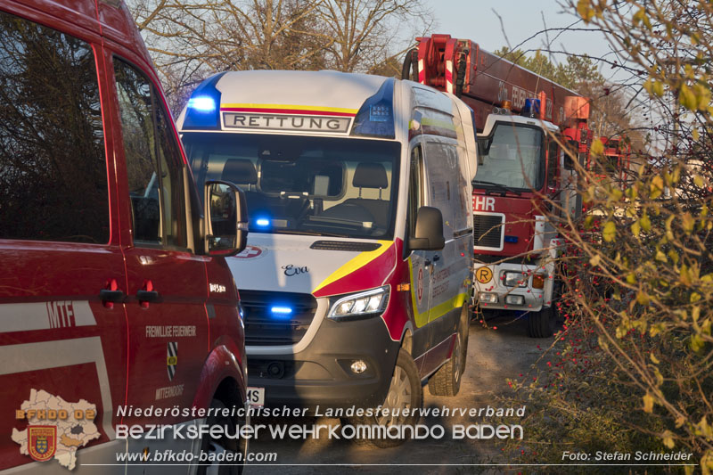 20241201_Mann stirbt bei verehrenden Wohnhausbrand in Landegg Gemeinde Pottendorf N Foto: Stefan Schneider BFKDO BADEN