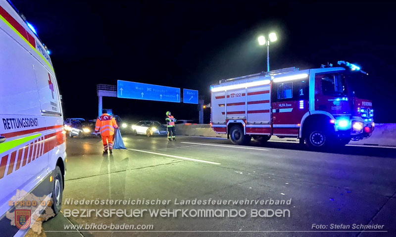 20241219_Personenrettung nach Verkehrsunfall auf der A2 bei Baden Foto: Stefan Schneider BFKDO BADEN 