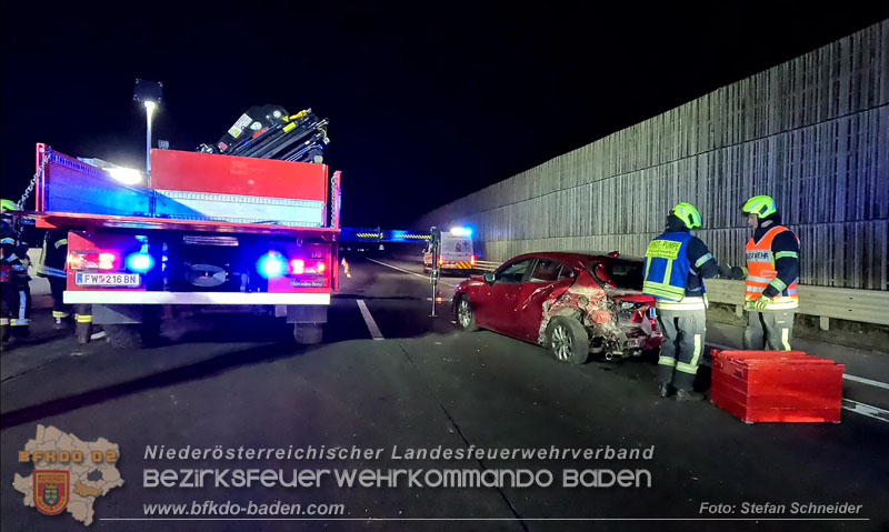 20241219_Personenrettung nach Verkehrsunfall auf der A2 bei Baden Foto: Stefan Schneider BFKDO BADEN 