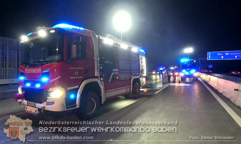 20241219_Personenrettung nach Verkehrsunfall auf der A2 bei Baden Foto: Stefan Schneider BFKDO BADEN 