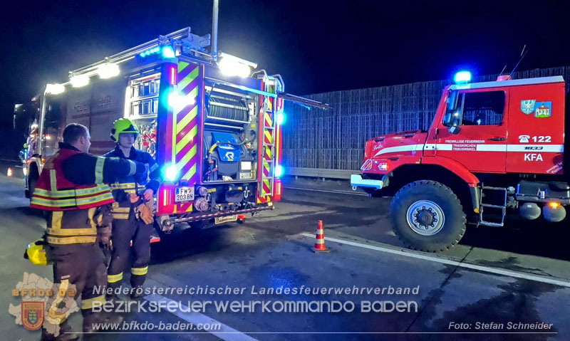 20241219_Personenrettung nach Verkehrsunfall auf der A2 bei Baden Foto: Stefan Schneider BFKDO BADEN 