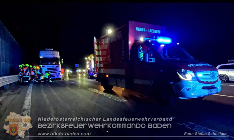 20241219_Personenrettung nach Verkehrsunfall auf der A2 bei Baden Foto: Stefan Schneider BFKDO BADEN 