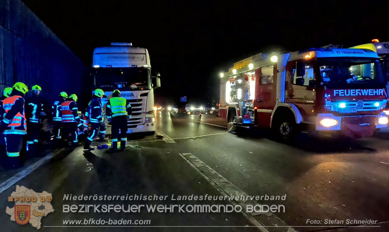 20241219_Personenrettung nach Verkehrsunfall auf der A2 bei Baden Foto: Stefan Schneider BFKDO BADEN 