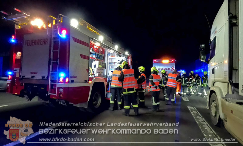 20241219_Personenrettung nach Verkehrsunfall auf der A2 bei Baden Foto: Stefan Schneider BFKDO BADEN 