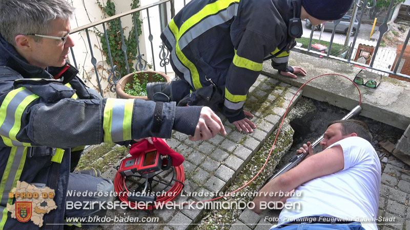 20250310_Feuerwehr befreit Stubentiger Odin" aus unterirdischem Hohlraum in Baden!   Foto: Stefan Schneider FF Baden-Stadt