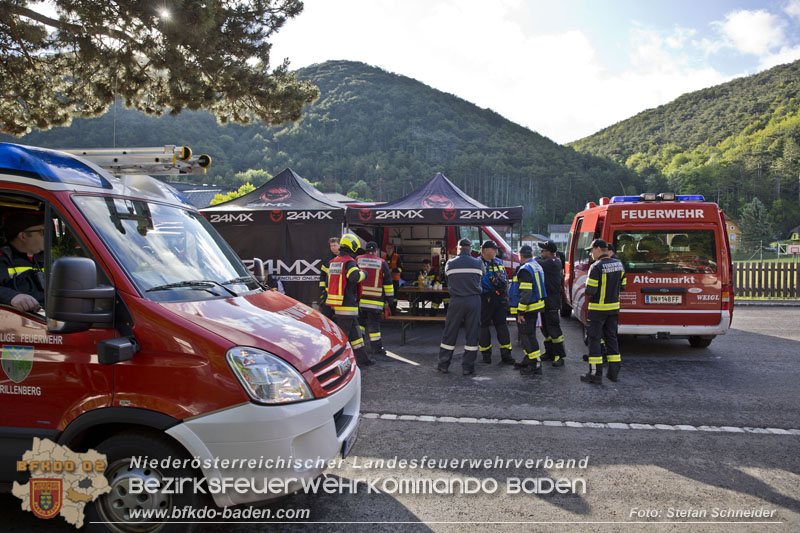 20240601 Abschnittsbung Waldbrand" 2024 in Furth-Pottenstein-Weissenbach  Foto: Stefan Schneider S5/BFKDO Baden