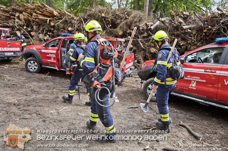 20240601 Abschnittsbung Waldbrand" 2024 in Furth-Pottenstein-Weissenbach  Foto: Stefan Schneider S5/BFKDO Baden