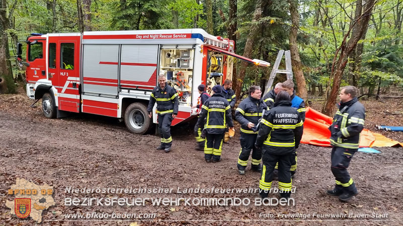 20241005_Abschnittsfeuerwehrbung in Pfaffsttten Waldgebiet Rund um die Rudolf Prokschhtte  Foto: Stefan Schneider FF Baden-Stadt