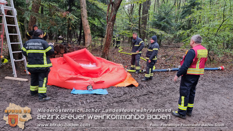 20241005_Abschnittsfeuerwehrbung in Pfaffsttten Waldgebiet Rund um die Rudolf Prokschhtte  Foto: Stefan Schneider FF Baden-Stadt