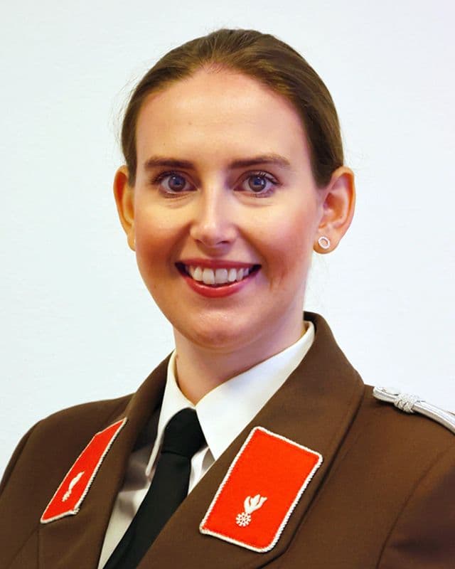ASB Julia BUCHFELLER
